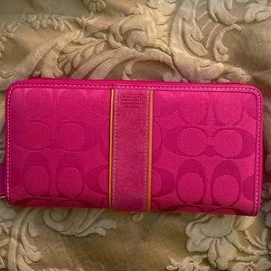 Hot pink brand new - never used Coach wallet